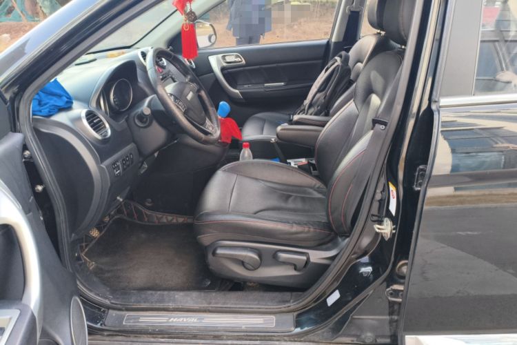 Used Haval H6 2014 Upgraded Model 2.0T Diesel Manual Two-Wheel Drive Elite Version