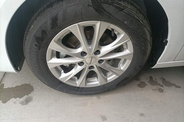 Used Roewe i5 2023 1.5L CVT Luxury Edition