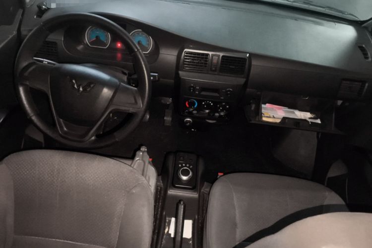 Used Wuling EV50 2021 5-Seater Version Ningde 41.86 kWh
