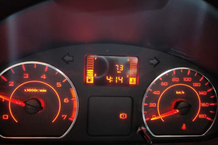 Used Wuling Hongguang V 2022 1.5L Jingqu Edition Electric-Assist LAR
