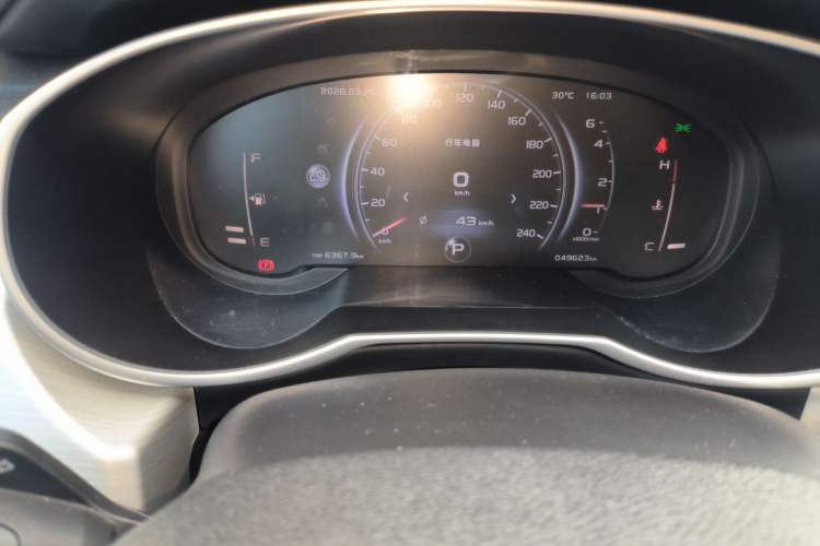 Used Geely Auto Emgrand X7 Sport 2018 1.8TD Automatic Two-Wheel Drive Smart Connect 4G Internet Edition
