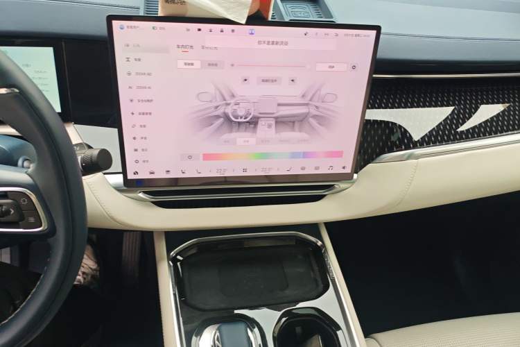 Used Zeekr 009 2024 7-Seater Walk-Through Version Four-Wheel Drive 108 kWh
