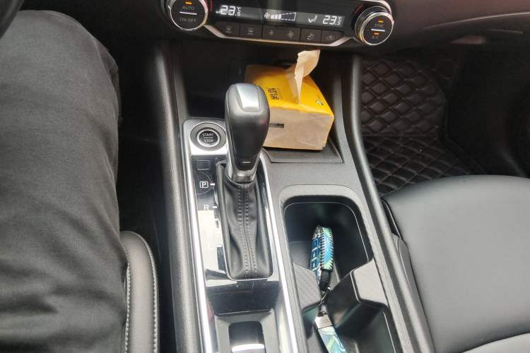 Used Nissan Sylphy 2022 1.6L XL CVT Enjoyment Edition Gear Lever