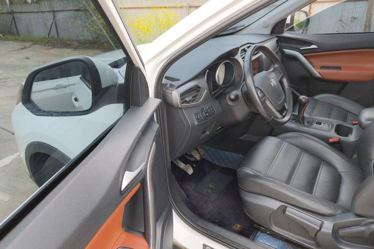 Used MG GS 2016 1.5TGI Manual Value Edition Driver Seat