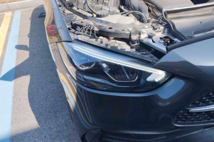 Used Mercedes-Benz C-Class 2024 C 260 L Brilliant Night Sports Edition Right Front Headlight
