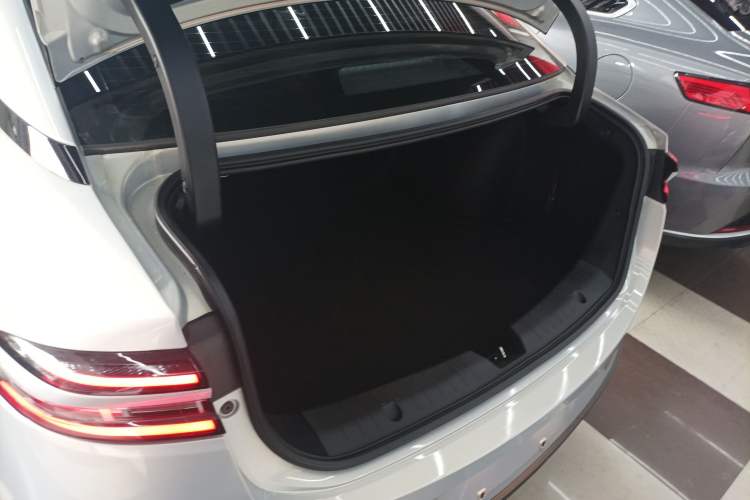 Used AION S Plus 2023 70 Intelligent Edition Lithium Iron Phosphate Trunk