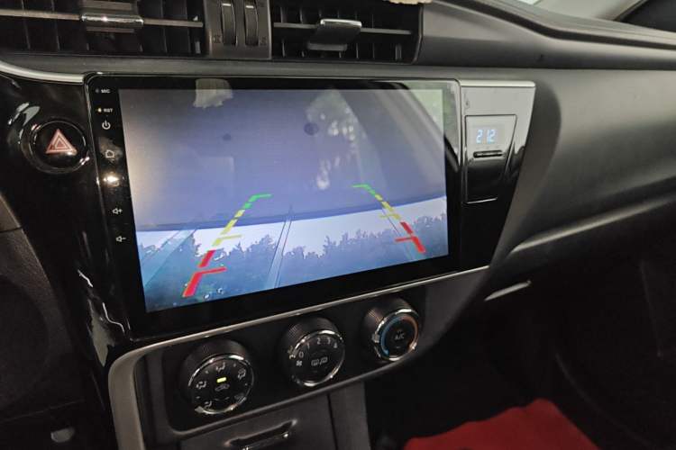 Used Toyota Corolla 2017 Revised Version 1.2T S-CVT GL Audio And AC Panel