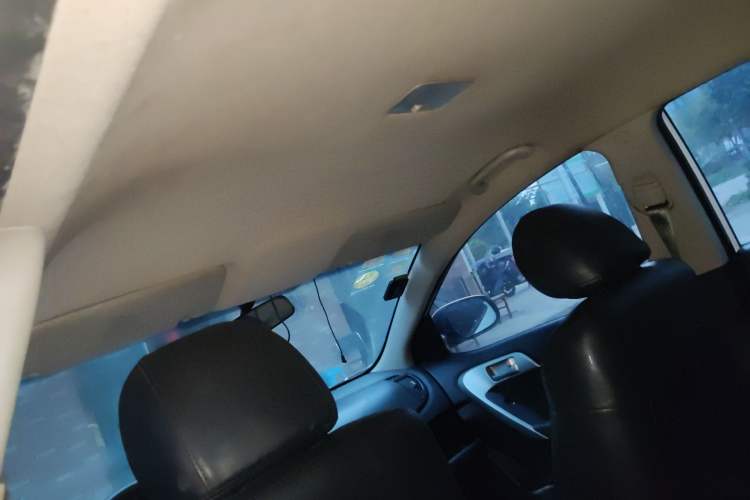 Used Kia Forte 2014 1.6L AT GL Headliner