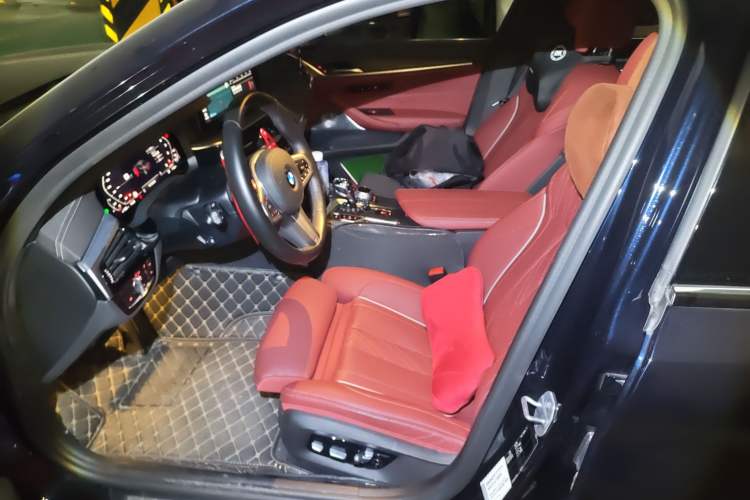 Used BMW 5 Series 2021 530Li Luxury Edition M Sport Package