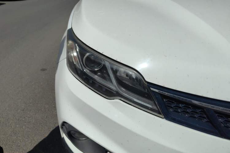 Used Soueast DX3 2018 1.5T CVT Luxury Model Right Front Headlight