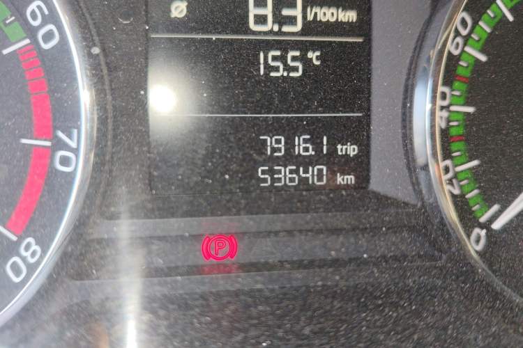 Used Skoda Octavia 2019 1.5L Automatic SmartDrive Comfort Edition China VI Standard Odometer Close Up