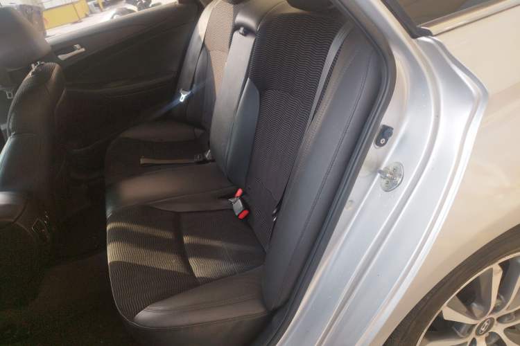 Used Hyundai Sonata 2013 2.0L Automatic Leading Edition