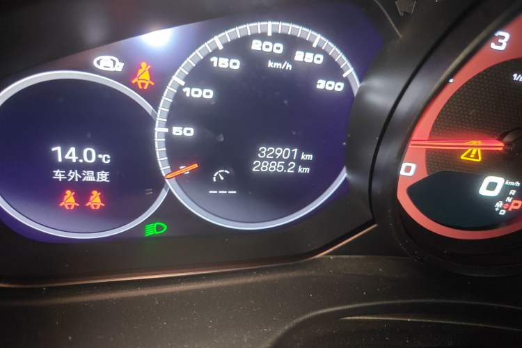 Used Porsche Panamera 2023 Panamera Executive Long Wheelbase Platinum Edition 2.9T Odometer Close Up