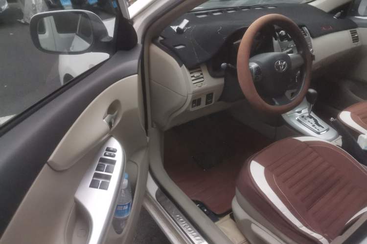 Used Toyota Corolla 2013 Special Edition 1.6L Automatic GL Cool Model Driver Seat