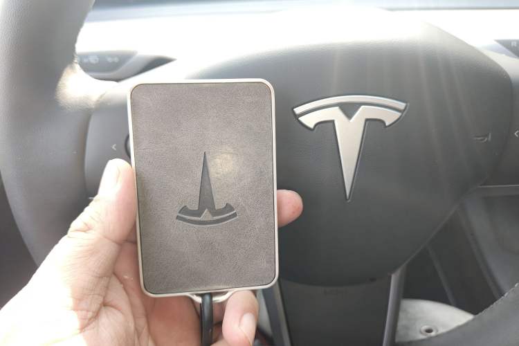 Used Tesla Model Y 2024 Rear-Wheel-Drive Version
