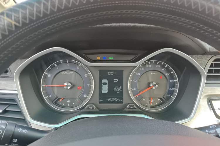 Used Geely Auto Vision X3 2017 1.5L Automatic Luxury Model
