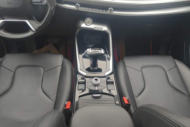 Used Haval H6 2017 Blue Label 2.0T Automatic Two-Wheel Drive Smart Edition Gear Lever