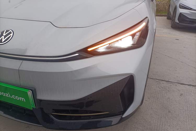 Used Volkswagen ID.UNYX 2024 Pro Long-Range Version