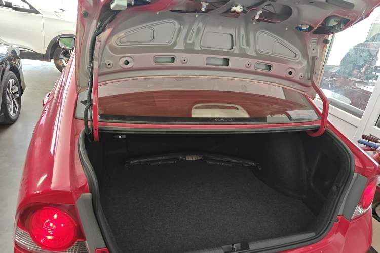 Used CIIMO CIIMO 2015 1.8L Automatic Luxury Edition