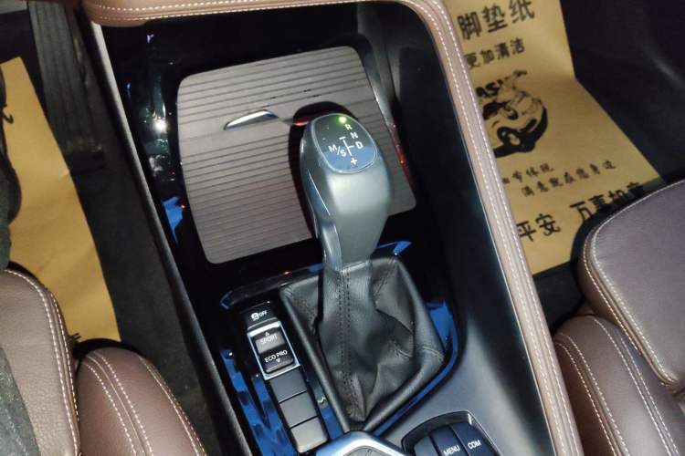 Used BMW X1 2018 sDrive18Li Luxury Model Gear Lever