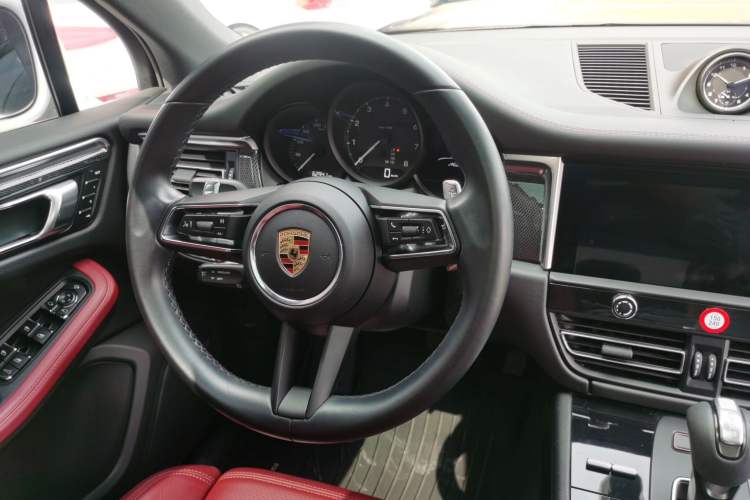 Used Porsche Macan 2022 Macan 2.0T