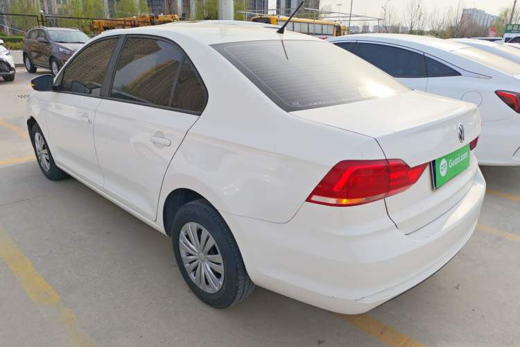 Used Volkswagen Santana 2016 1.4L Manual Fashion Edition Rear Left 45 Deg