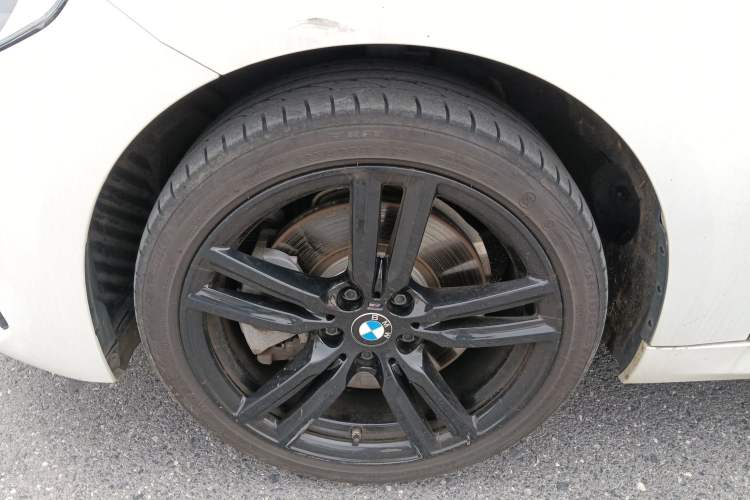Used BMW 1 Series 2021 125i M Sport Night Edition Left Front Wheel Hub