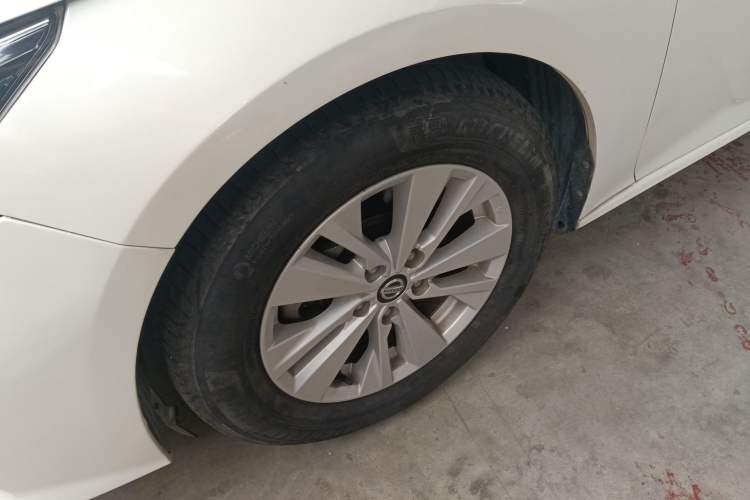 Used Nissan Teana 2020 2.0L XL Comfort Edition Left Front Wheel Hub