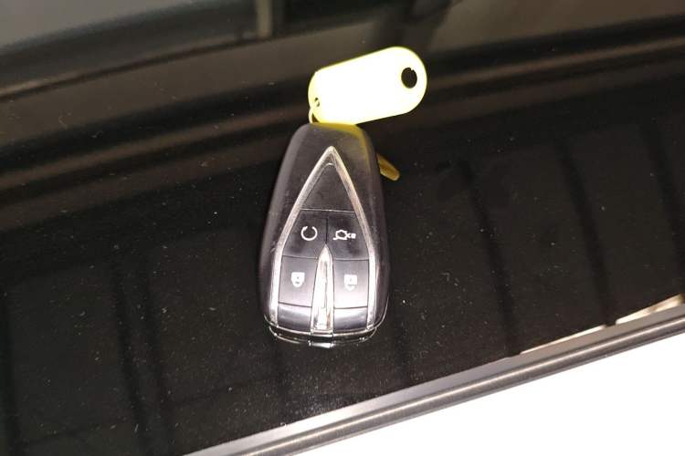 Used CHANGAN UNI-V 2024 1.5T Prestige Edition
