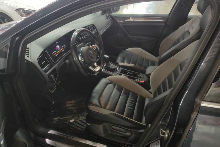 Used Volkswagen Golf 2020 280TSI DSG R-Line Version