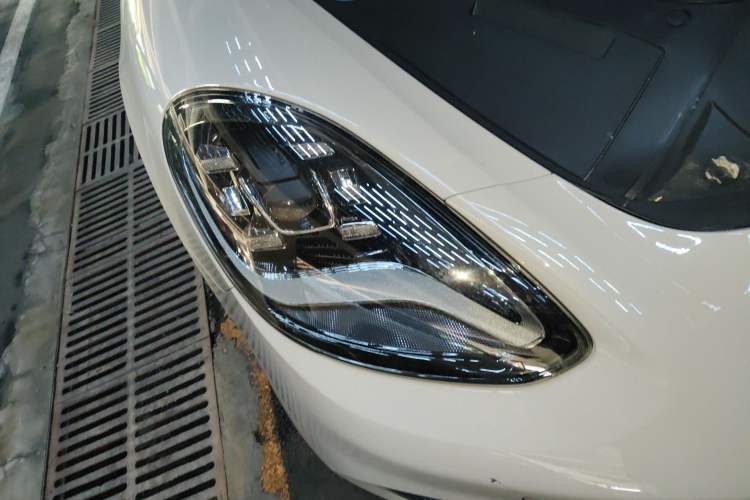 Used Porsche Panamera 2023 Panamera 2.9T Platinum Edition
