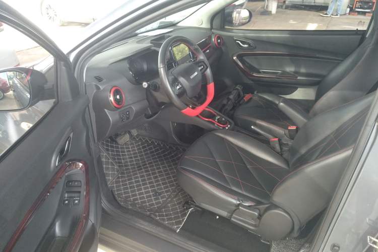 Used Chery Little Ant 2022 Sweet Pink Edition Full-Sugar Version Lithium Iron Phosphate 30 kW 301 km