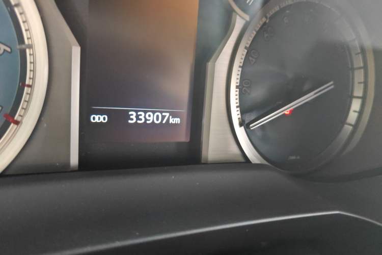 Used Toyota Prado 2019 3.5L Automatic TX-L Deluxe Edition with Rear-Mounted Spare Tire