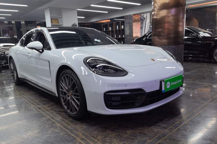 Used Porsche Panamera 2023 Facelifted Panamera 2.9T Platinum Edition
