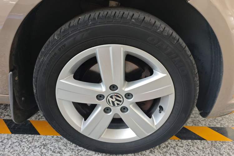 Used Volkswagen Touran 2015 1.4T DSG Comfort Edition 5 Seats
