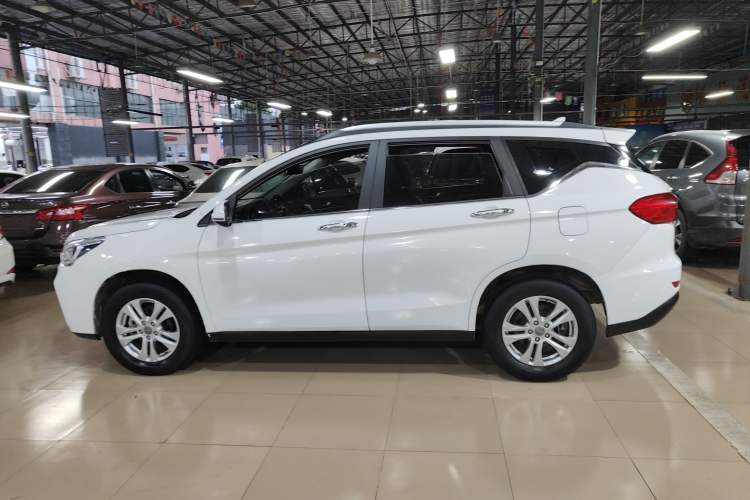 Used Haval M6 2018 Revised Version 1.5T DCT Two-Wheel Drive Elite Edition

