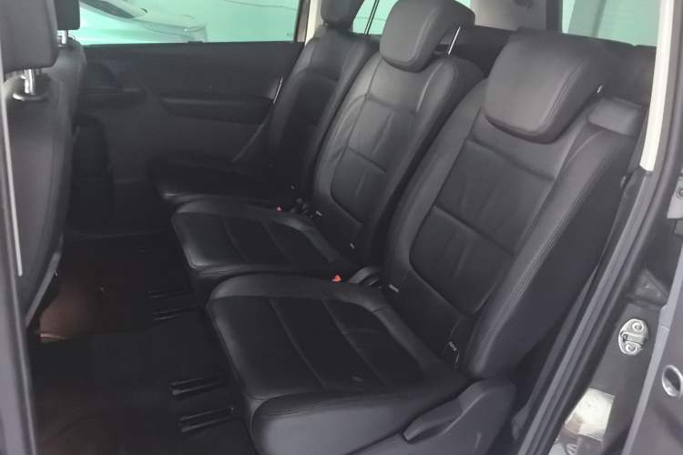 Used Volkswagen Sharan 2018 380TSI Luxury 7-Seater