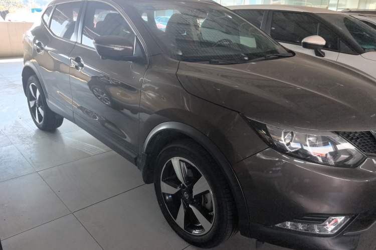 Used Nissan Qashqai 2016 2.0L CVT Luxury Edition
