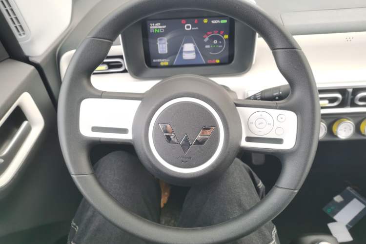 Used Wuling Hongguang MINIEV 2024 3rd Generation 215km Youth Edition