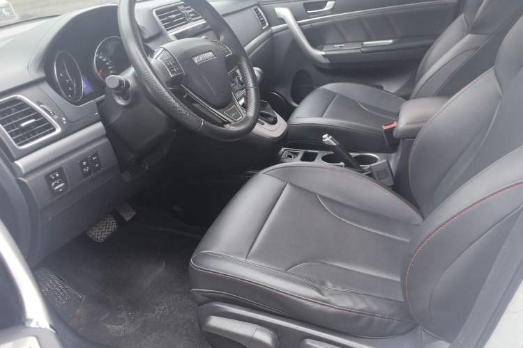 Used Haval M6 2019 1.5T DCT Two-Wheel Drive Elite Version China V Standard
