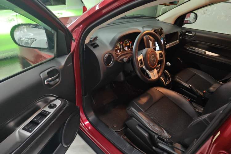 Used Jeep Compass 2014 Revised Version 2.4L Four-Wheel Drive Comfort Edition