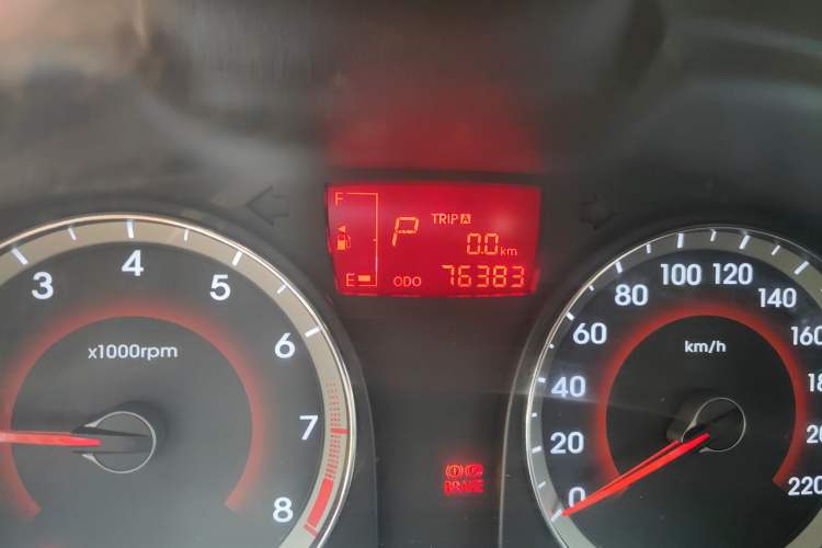 Used Hyundai Verna Ray 2016 1.4L Automatic Leading-Edge GLX