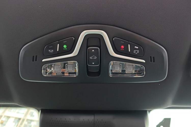 Used GAC Trumpchi EMPOW 2021 270T DCT J16 Version