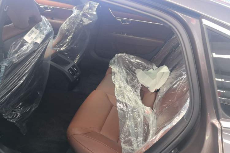 Used Volvo S90 2023 B5 Zhiyi Luxury Edition