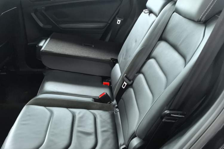 Used Volkswagen Tiguan L 2020 330TSI Automatic Two-Wheel Drive Panoramic Comfort Edition China VI Standard