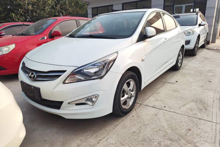 Used Hyundai Verna (older generation) 2016 1.4L Automatic Smart GLS