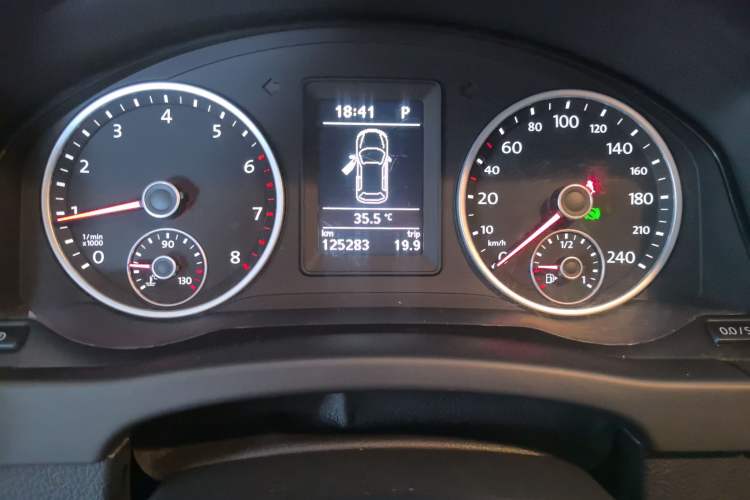 Used Volkswagen Tiguan L 2017 300TSI Automatic Two-Wheel Drive Silk Road Luxury Edition