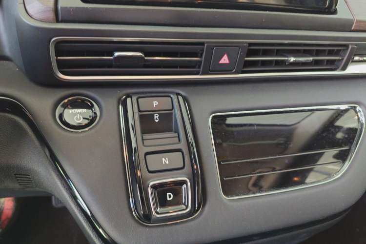 Used Honda Odyssey 2024 2.0L eHEV Sharp & Enjoy Edition