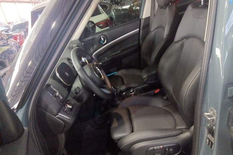 Used MINI Countryman 2022 Updated 1.5T COOPER Connoisseur