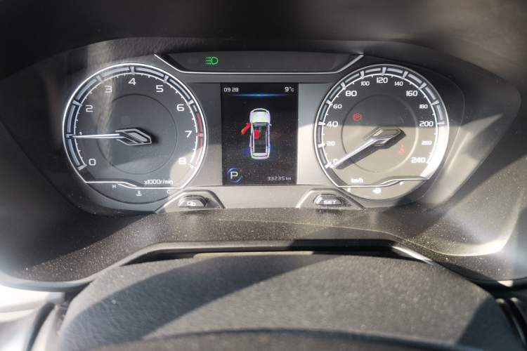 Used Geely Auto Vision X6 2021 PRO 1.4T Automatic Prestige Model